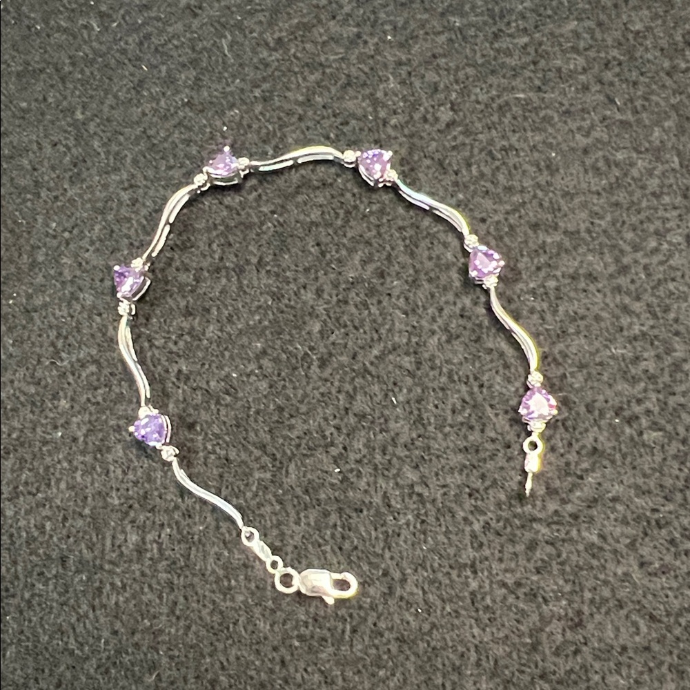 Elegant Sterling Silver & 6 Amethyst Heart Bracelet 7 1/4”